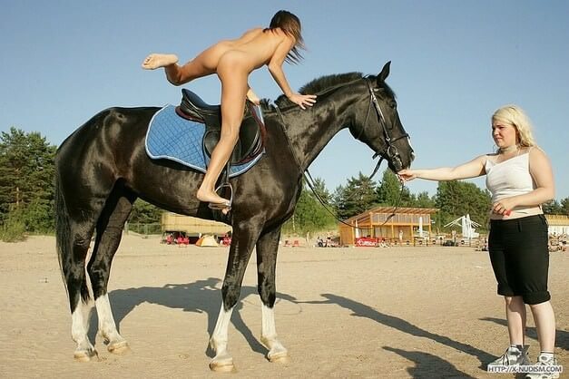 Ride on horseback - Nudism is a philosophy based on respect and trust