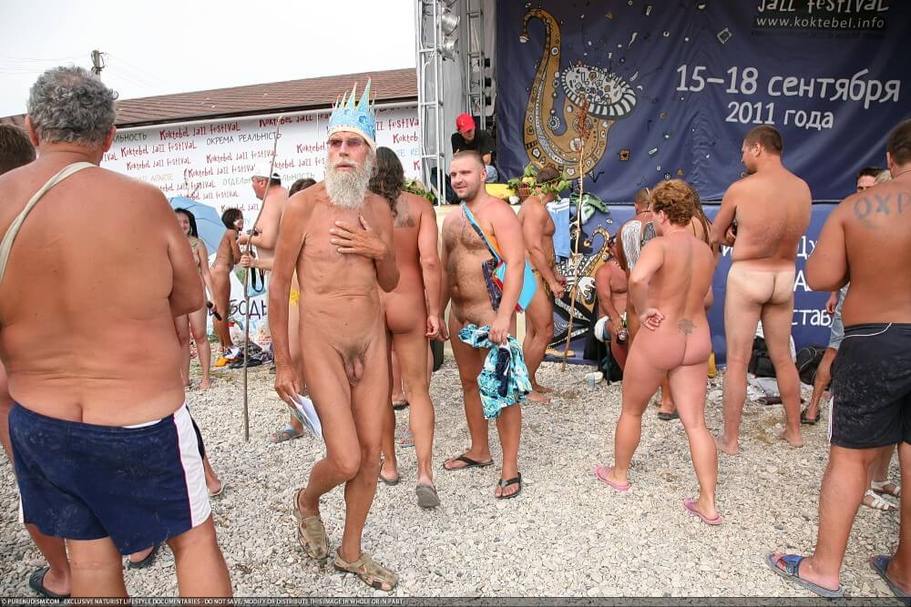 Koktebel Nudism Festival photos - Openness to the world and new ideas is an important quality of naturists