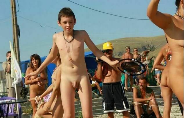 Nudists in Crimea photos - Nudity is a natural part of life for some people on the planet