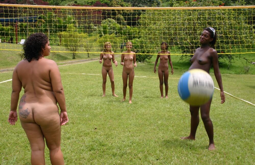 Brazilian Outdoor Sports photos - Nudism is normal and fun