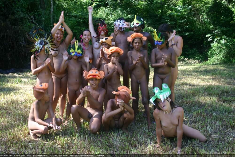 Brazilian Nudists hot gallery 2 - Nudism helps improve health and boost self-confidence