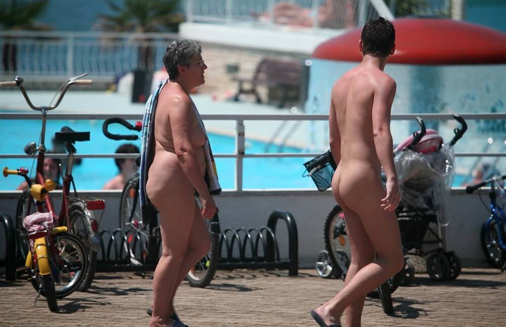 Sun-Soaked Sidewalk pics - Naturism as a lifestyle