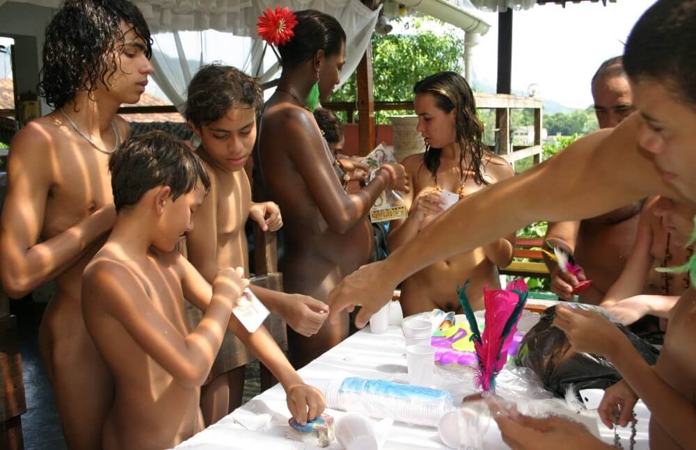 Brazilian Sunshine Beauty photos - The equality of naked human bodies helps us accept ourselves and others