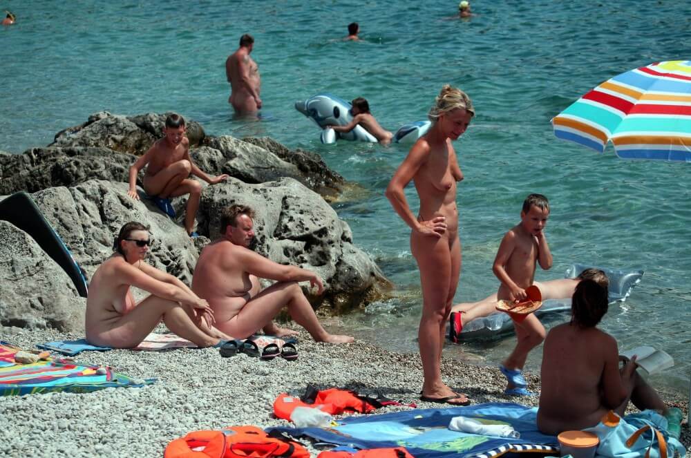 Rock Side Family Camping pics - The concept of being without clothes