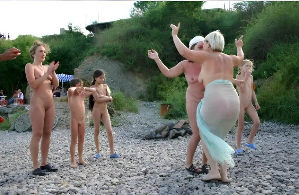Dances on a beach pics - Nudity as a natural aspect of human life