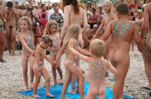 Large photo gallery nudism - Nature provides inspiration and energy for the practice of naturism and nudism