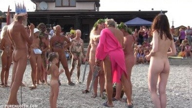 Cool Day At The Beach 4 - Naturism helps break free from body stereotypes