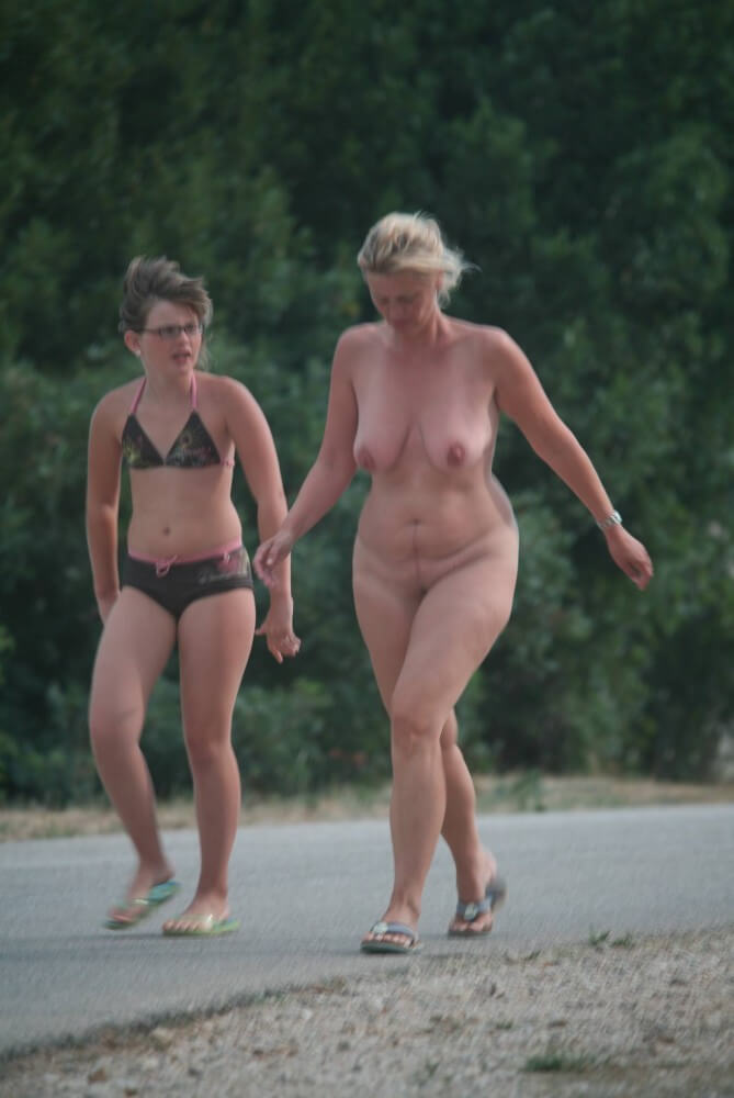 Cove FKK Visitor Grounds pics - Freedom and naturalness are important to naturists