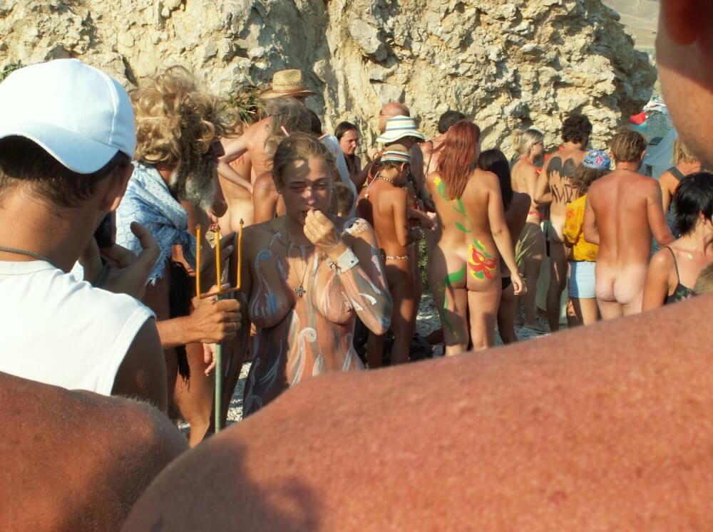 Neptune Day Side Views photos - Unrestricted freedom as the core value of nudism