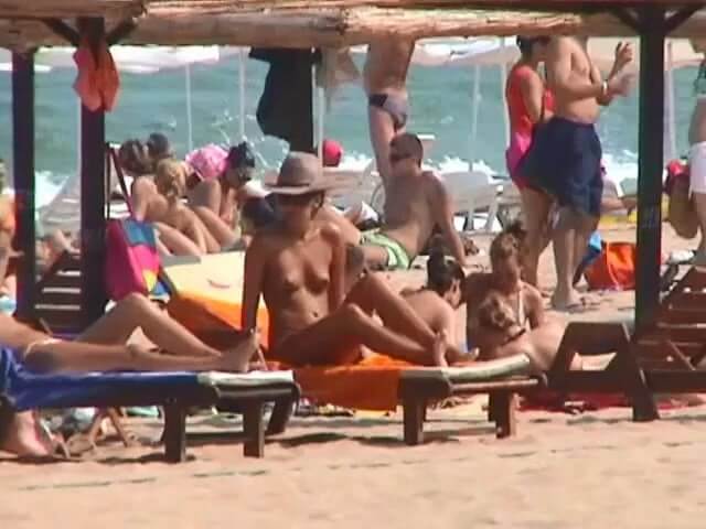 Beaches of solar Bulgaria - Nudity should be natural