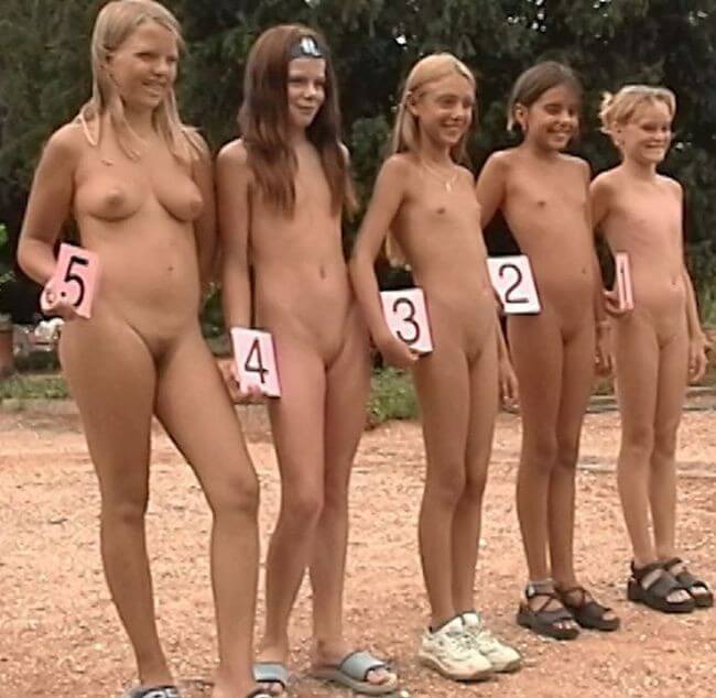 The White Castle Pageant Full HD video - Growing up on a nude beach