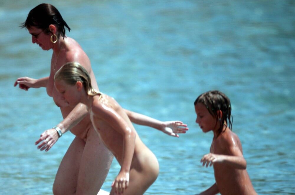 Running From the Waters pics - Naturism and Nudism as a Path to Inner Freedom and Harmony